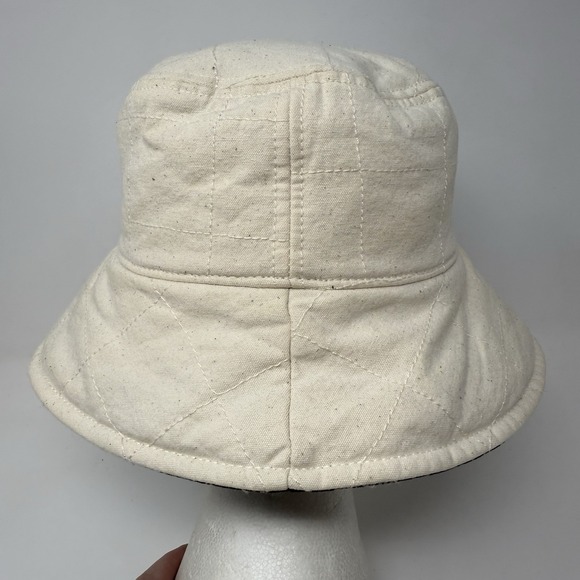 Madewell Reversible Quilted Bucket Hat In Twilight Cream Navy Paisley Size S/M - Picture 4 of 10